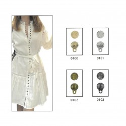 Botones metálicos con...